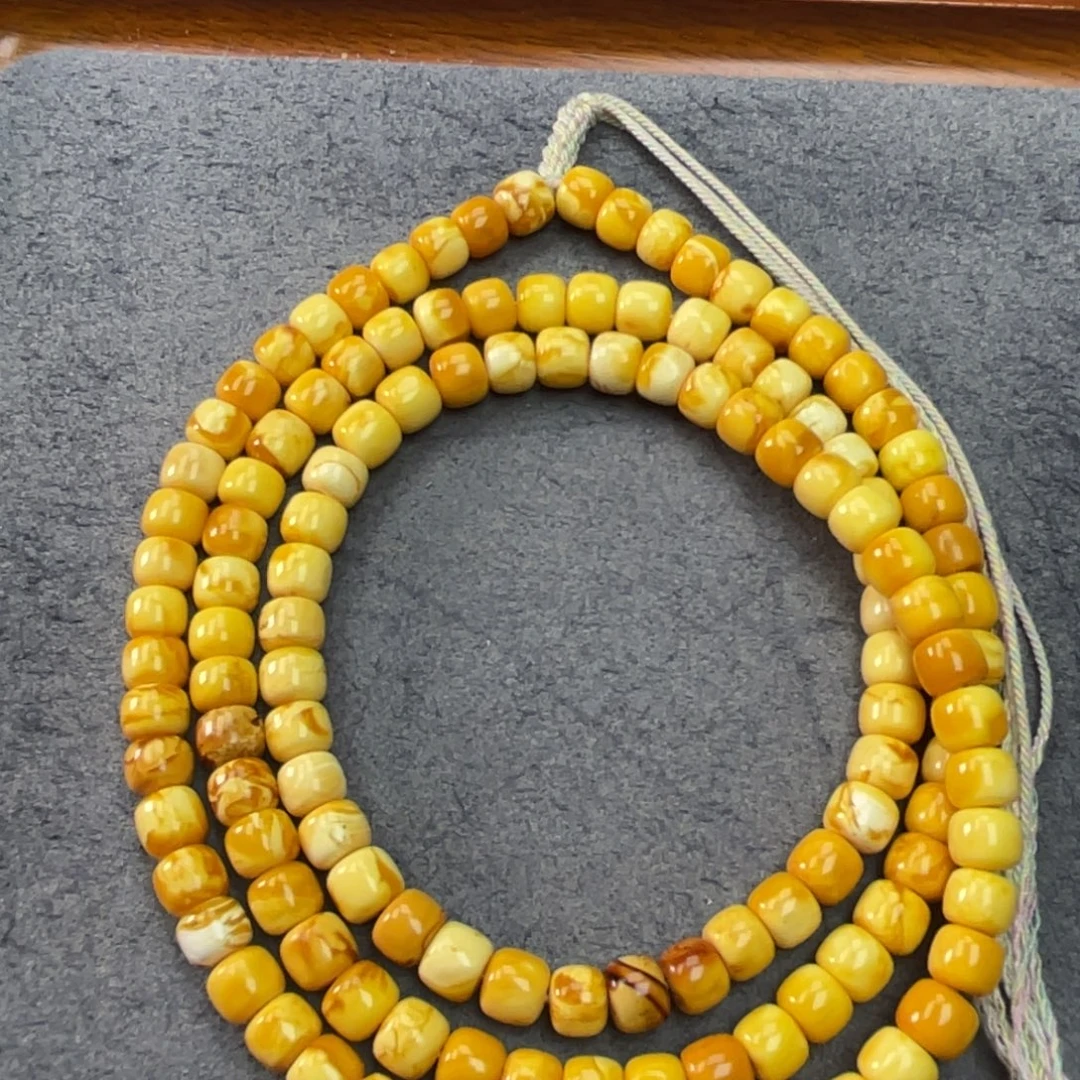 蜜蜡未镶嵌吊坠(不含链)