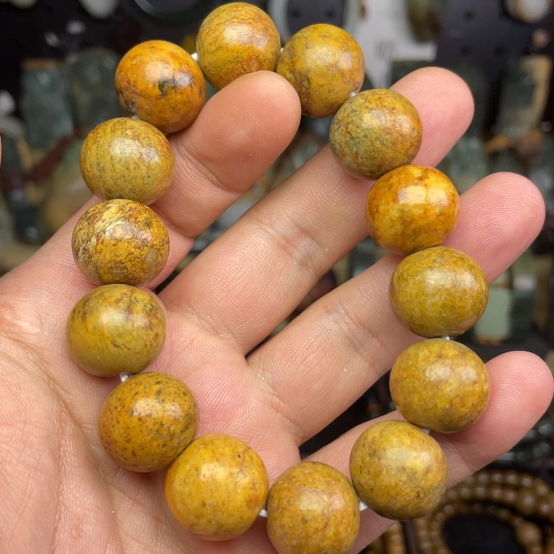岫岩河磨玉（透闪石质玉）未镶嵌颈饰卡18