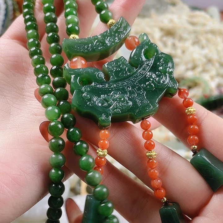 未镶嵌和田玉挂件