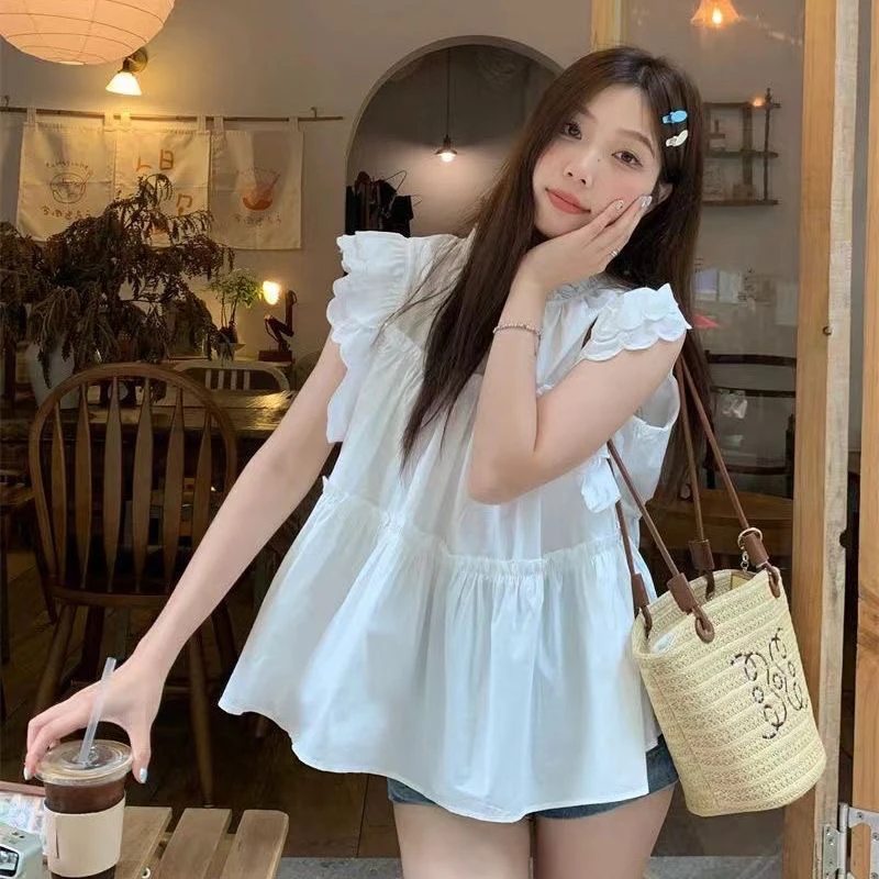 法式清新白色飞袖衬衫夏季甜美娃娃款宽松别致上衣