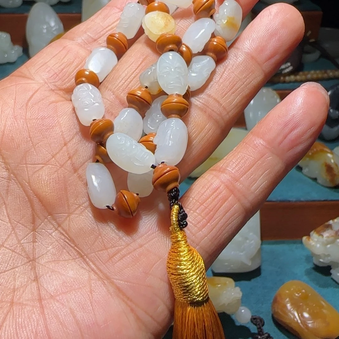 原***点和田玉未镶嵌车挂