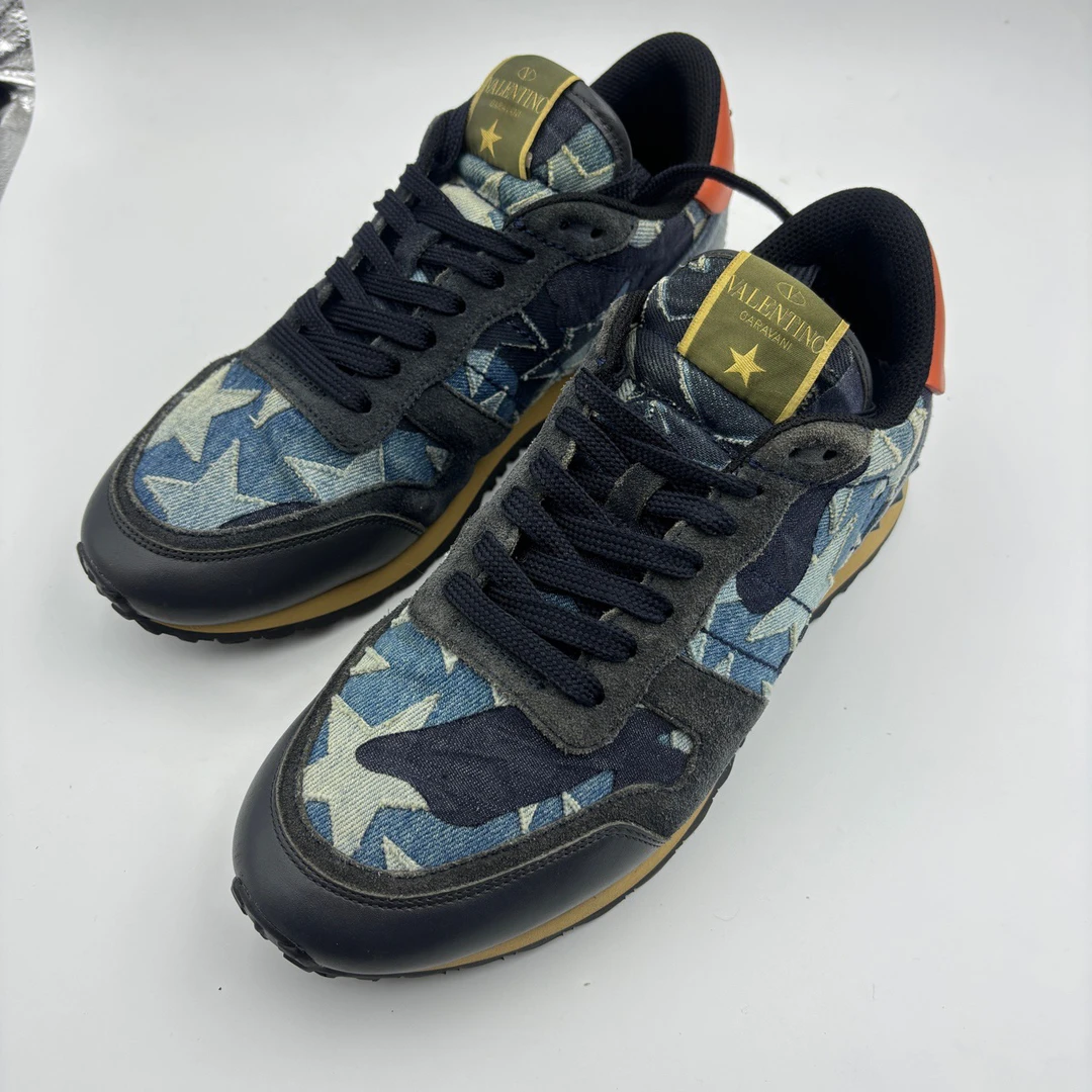 95新 Valentino/华伦天奴 40码/华伦天奴运动鞋/无盒/95新