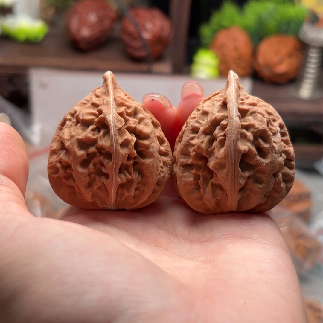 文玩核桃把件小楸千75