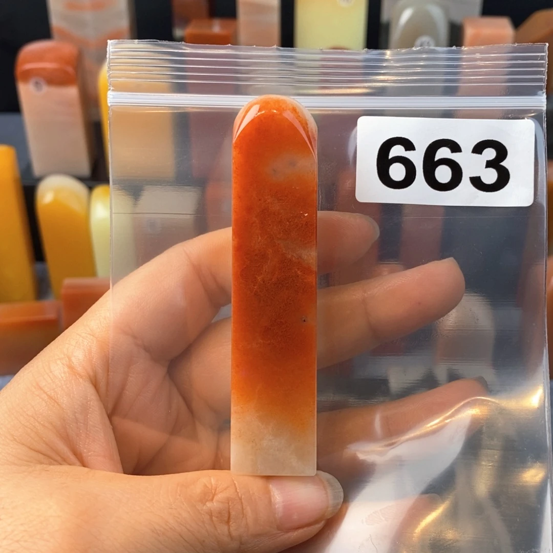 印石老挝石1.8.1.4.8.3。