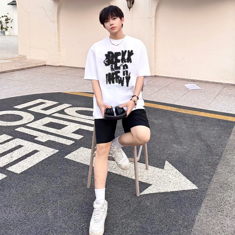 ins高街创意设计感字母印花短T恤男夏季百搭宽松休闲纯棉重磅上衣