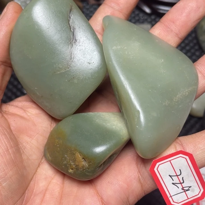 颈饰未镶嵌和田玉瑞*229