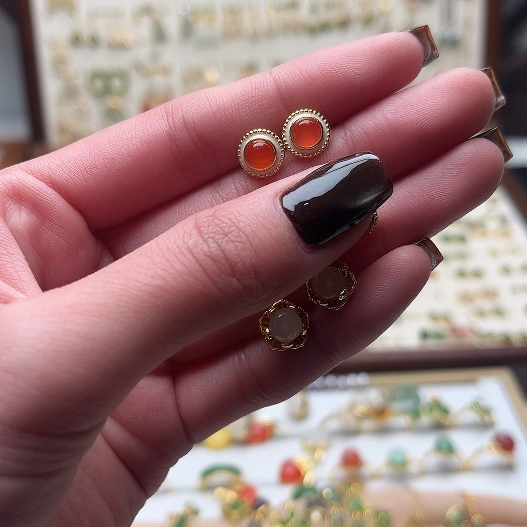 和田玉银S925镀金镶嵌耳饰