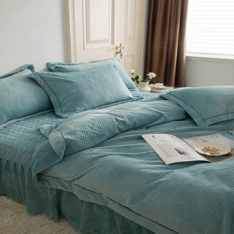 臻品轻奢牛奶绒夹棉床盖款四件套加厚床罩防开学蜡蜡库洛米被套