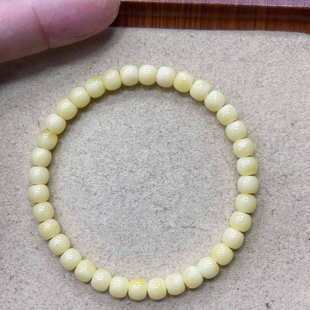 蜜蜡珠宝奇石未镶嵌6mm