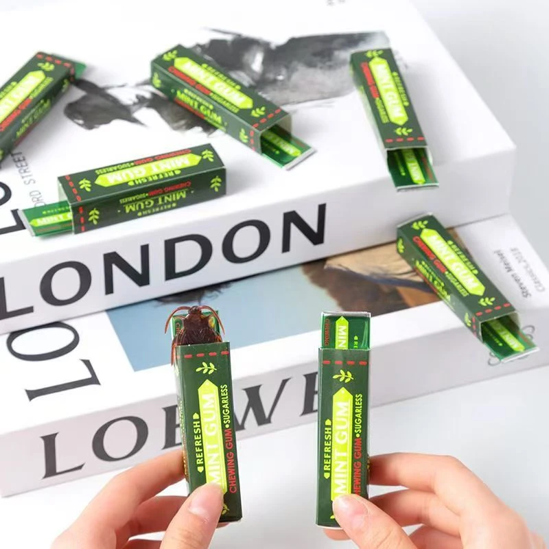 蟑螂口香糖吓一跳 愚人节恶搞整人搞怪 整蛊玩具学校周边吊板玩具