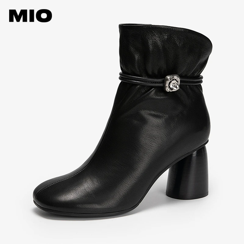 MIO米奥时装靴2025冬新款圆头高跟厚底百搭绒面瘦瘦靴羊皮短筒靴M