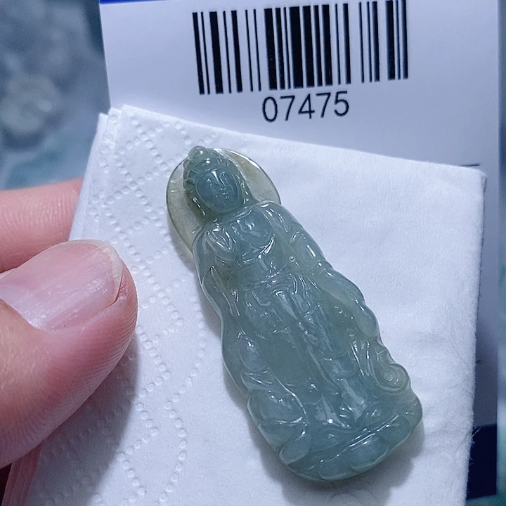 翡翠未镶嵌颈饰天光墟翡翠市场现金代购