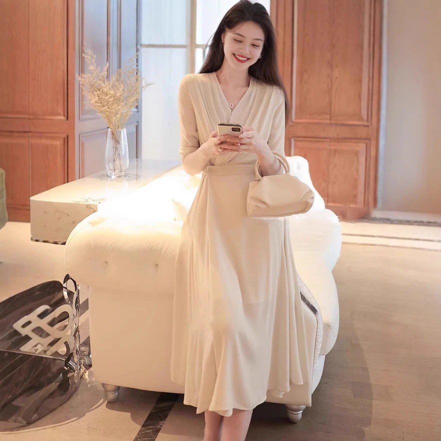 春夏新款法式温柔风领长裙气质收腰显瘦压褶设计雪纺连衣裙