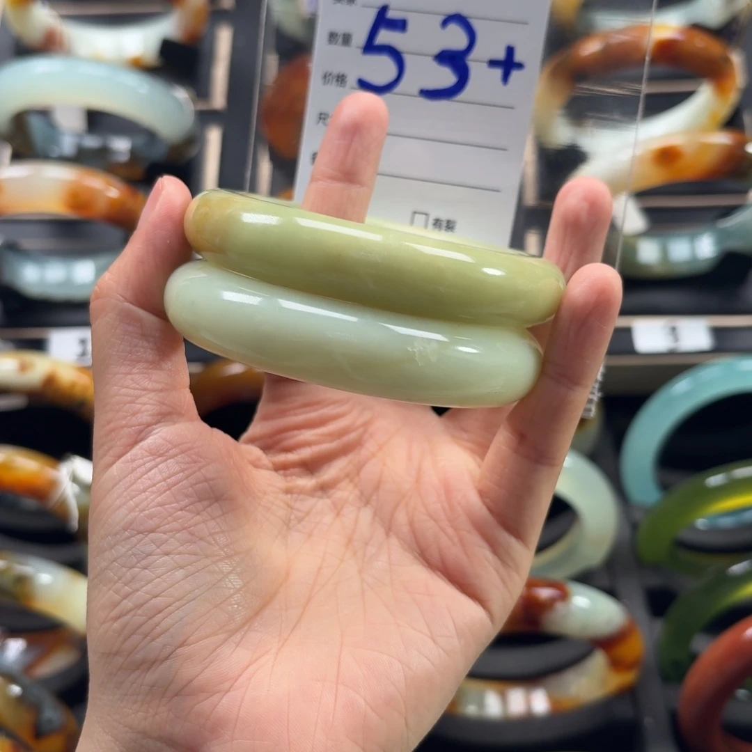 蛇纹石玉未镶嵌手镯14