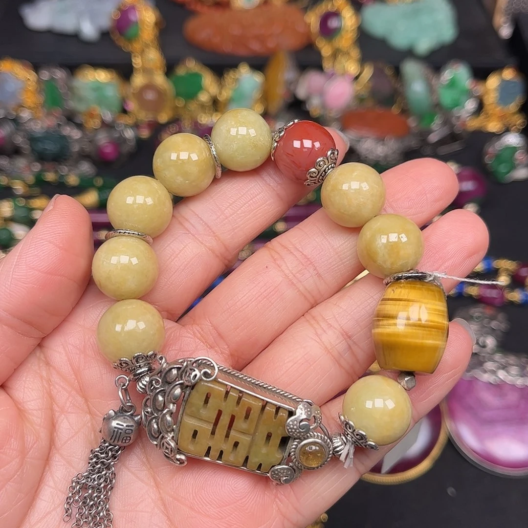 翡翠未镶嵌手链双十二直降价不议不退