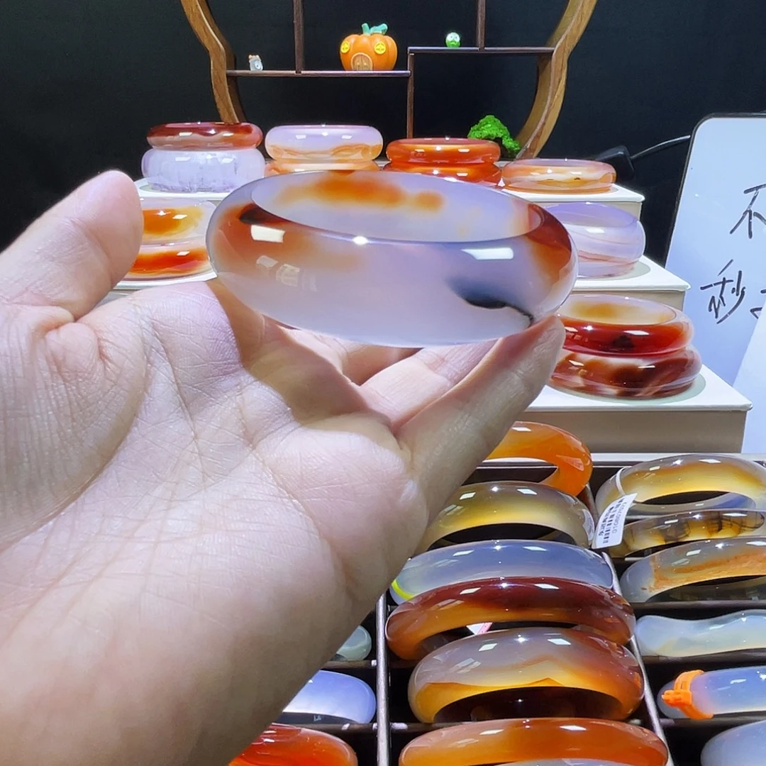 玛瑙/玉髓未镶嵌手镯