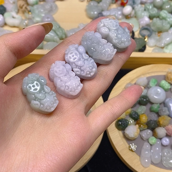 翡翠散珠多样性发其一