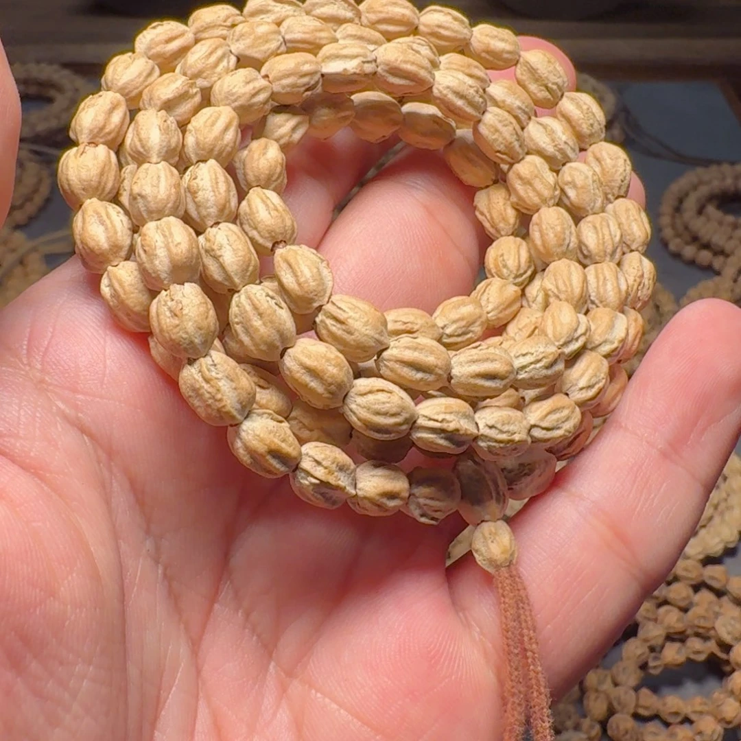 小***选柏香籽/百香籽吊坠