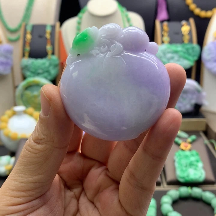 翡翠吊坠(不含链)未镶嵌