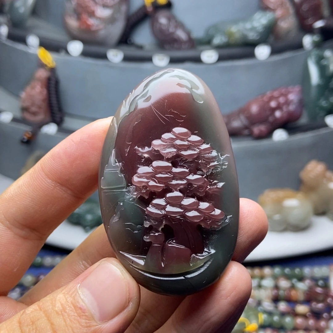 玛瑙/玉髓颈饰未镶嵌多**亿