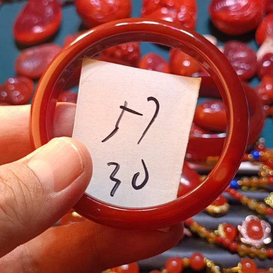 手镯玛瑙/玉髓未镶嵌