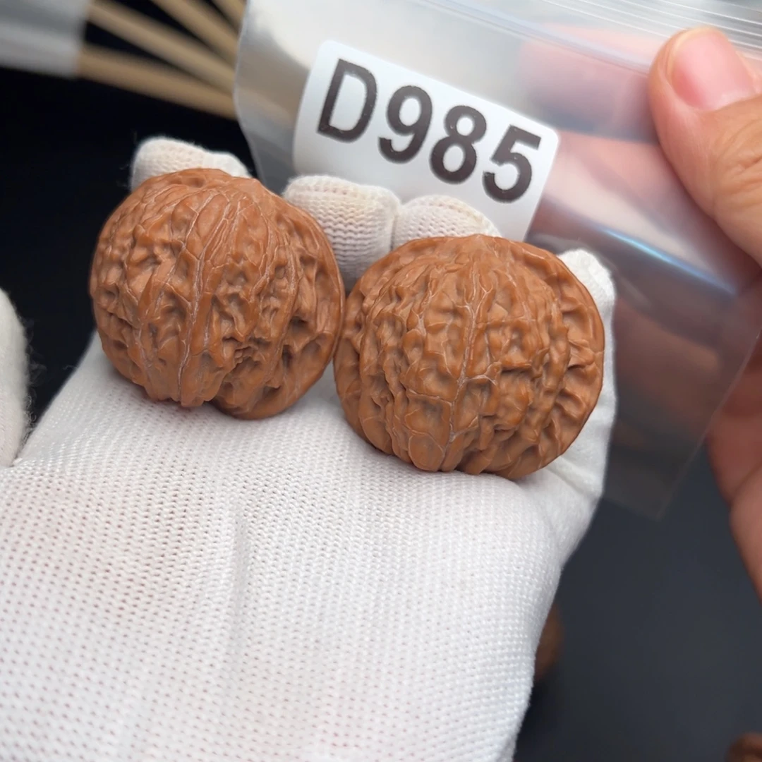 啊***严吊坠桃核D985石子磨39全品