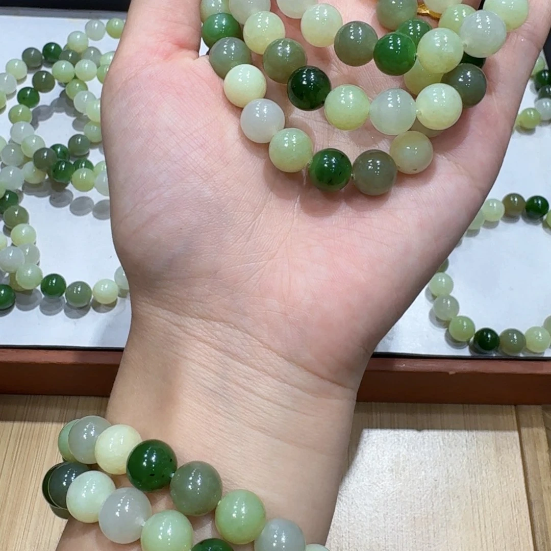 手链未镶嵌和田玉多样性发货，拍一发一卡10左右