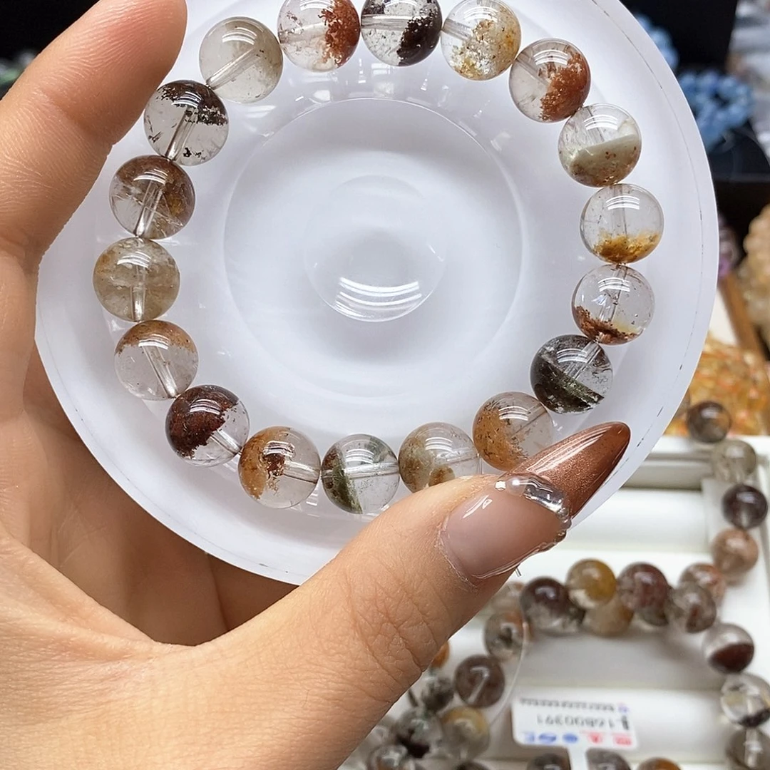 水晶手串未镶嵌357899655789