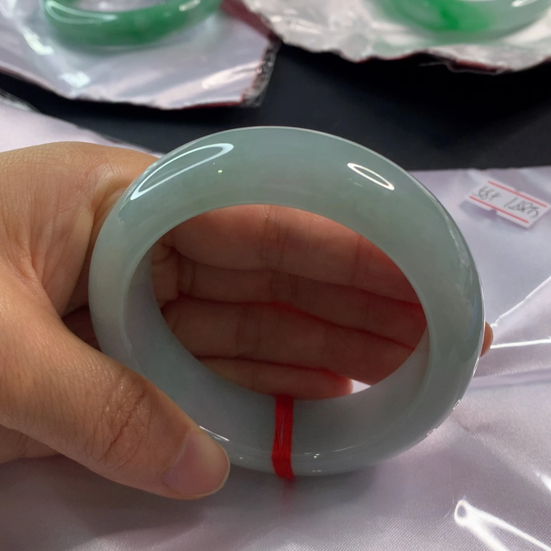 翡翠未镶嵌手镯翡翠手镯56.8