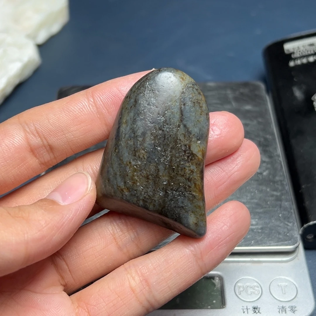 未镶嵌和田玉（糖玉）挂件