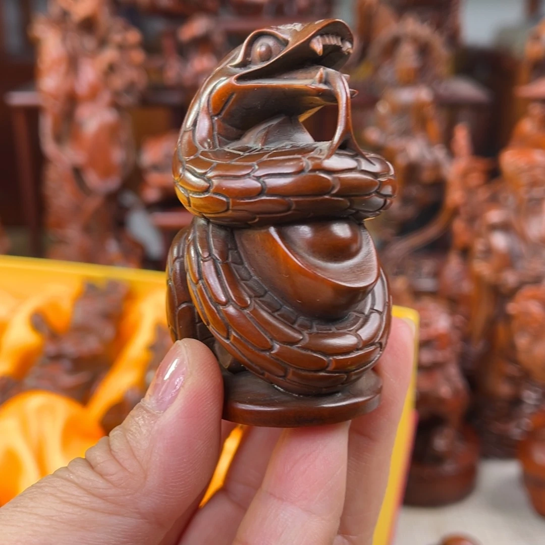 黄杨木黄杨木雕刻艺术 蛇