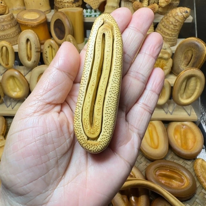 竹隔手把件一物一拍