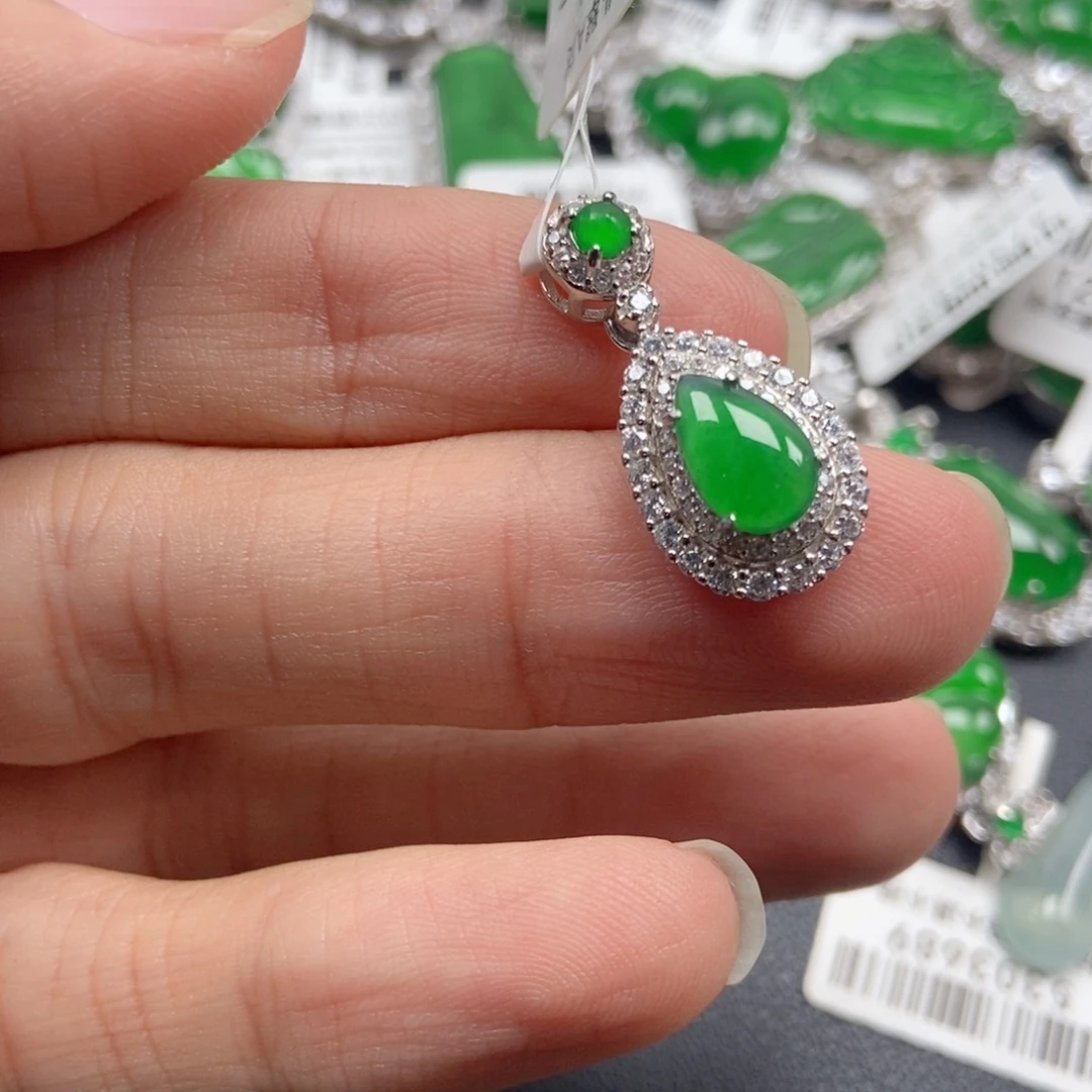 翡翠银S925镶嵌颈饰