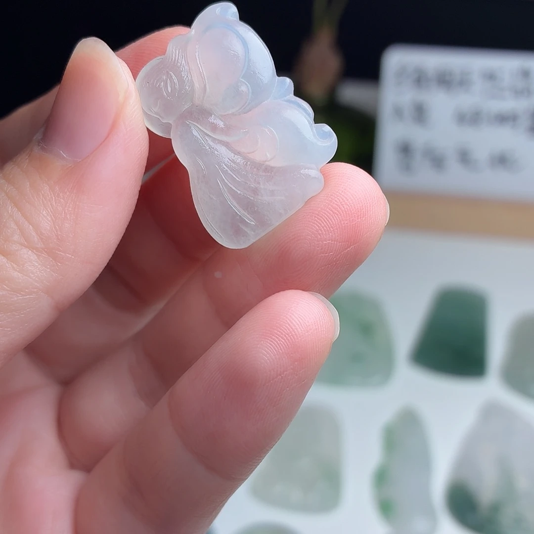 颈饰未镶嵌翡翠缅甸天然翡翠A货蝴蝶仙子