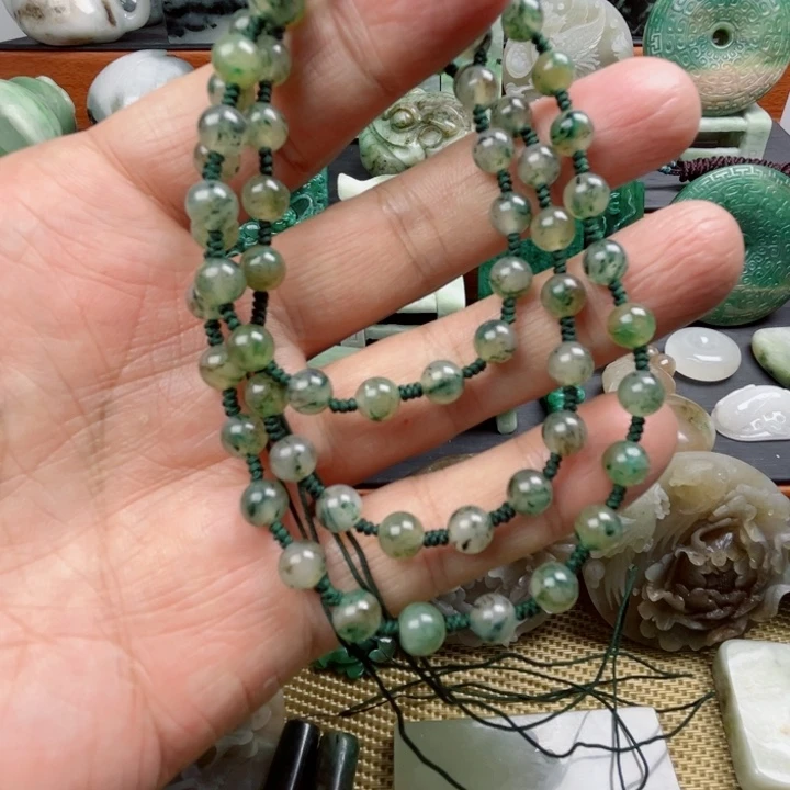 独山玉未镶嵌珠宝半成品
