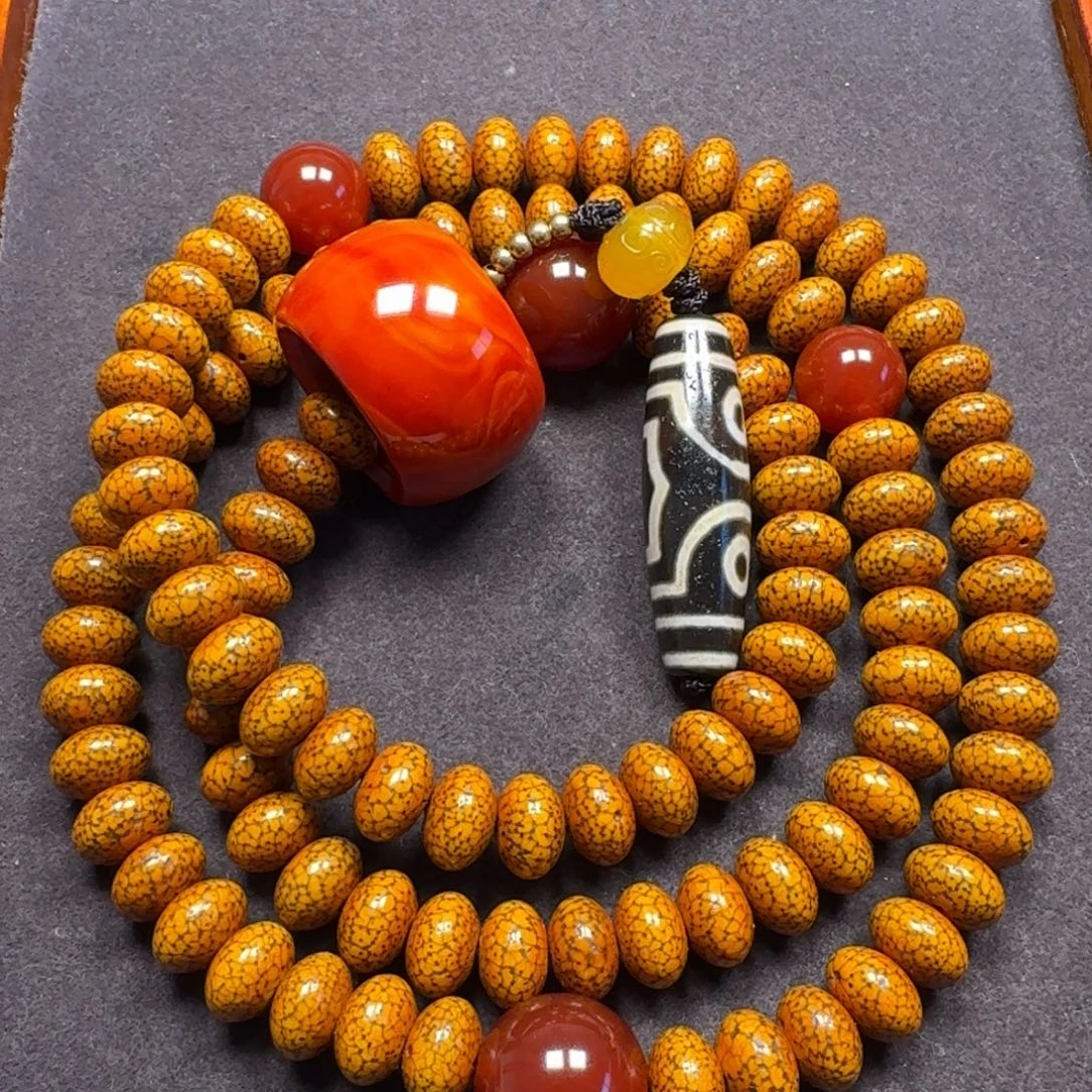 星月菩提吊坠星月菩提