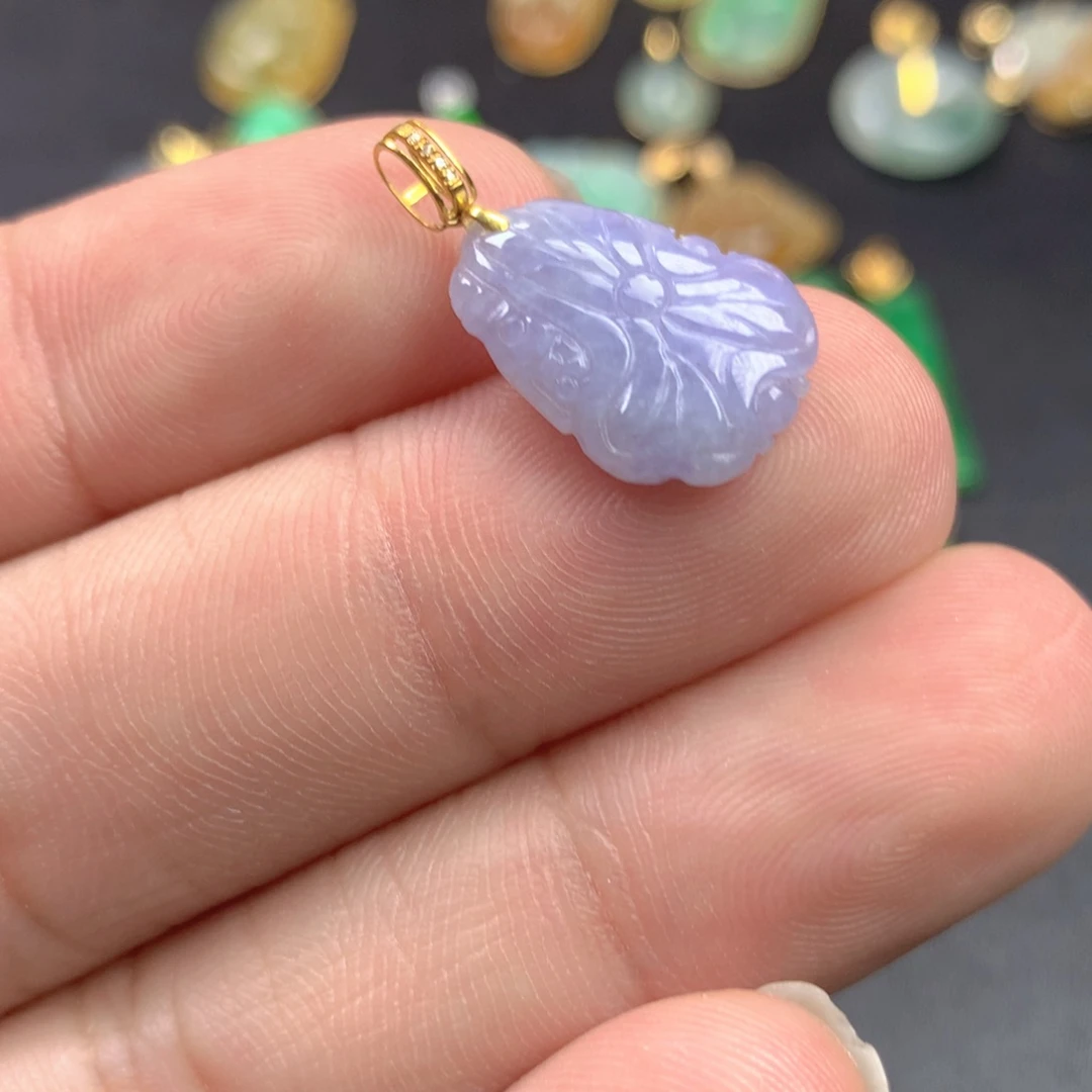 【闪购商品】颈饰18K金镶嵌翡翠翡翠