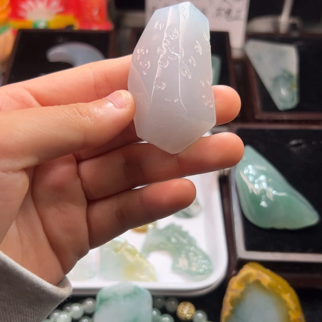 定制翡翠未镶嵌缅甸天然翡翠材料