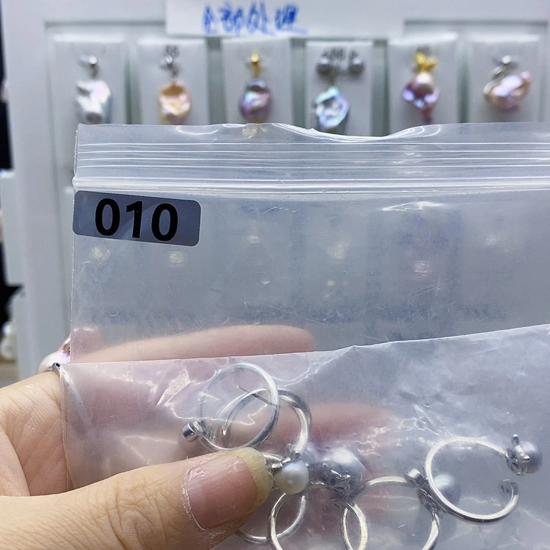 颈饰合金淡水珍珠