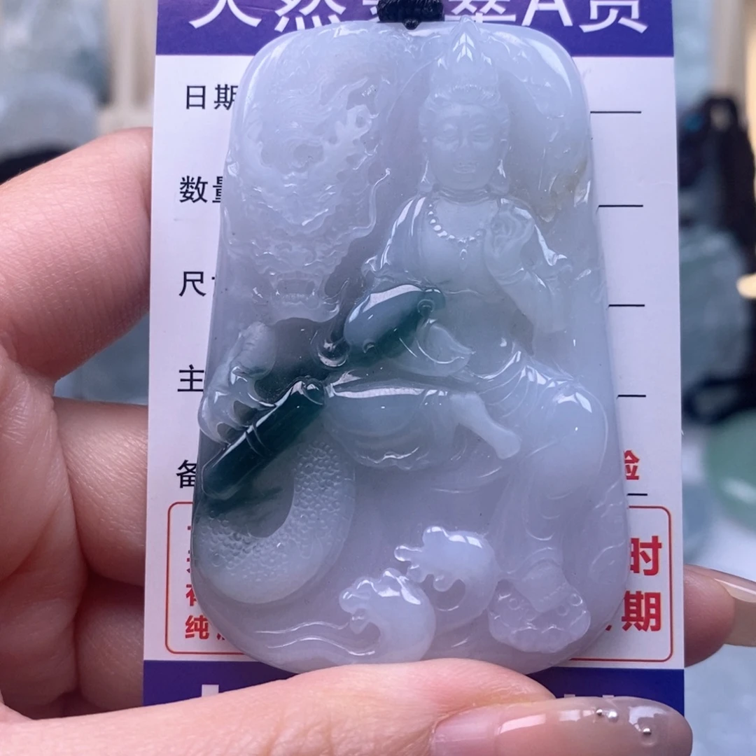 翡翠未镶嵌颈饰虚空观音天然缅甸翡翠