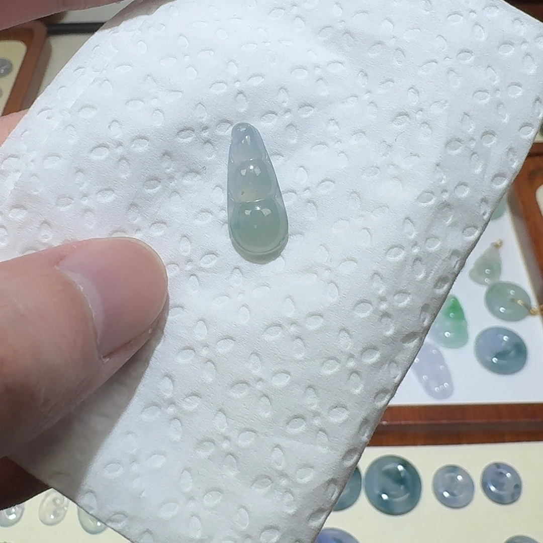 颈饰未镶嵌翡翠葫芦