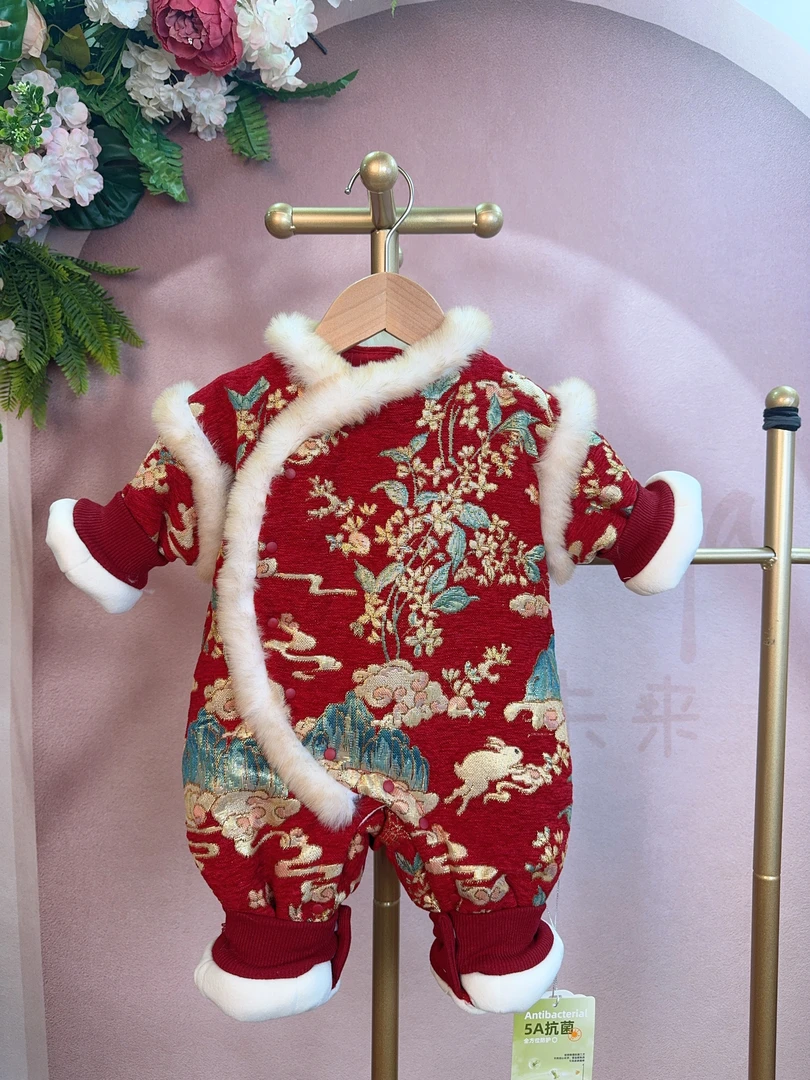 刺绣拜年服棉衣婴幼儿连身衣宝宝冬季保暖棉服无骨
