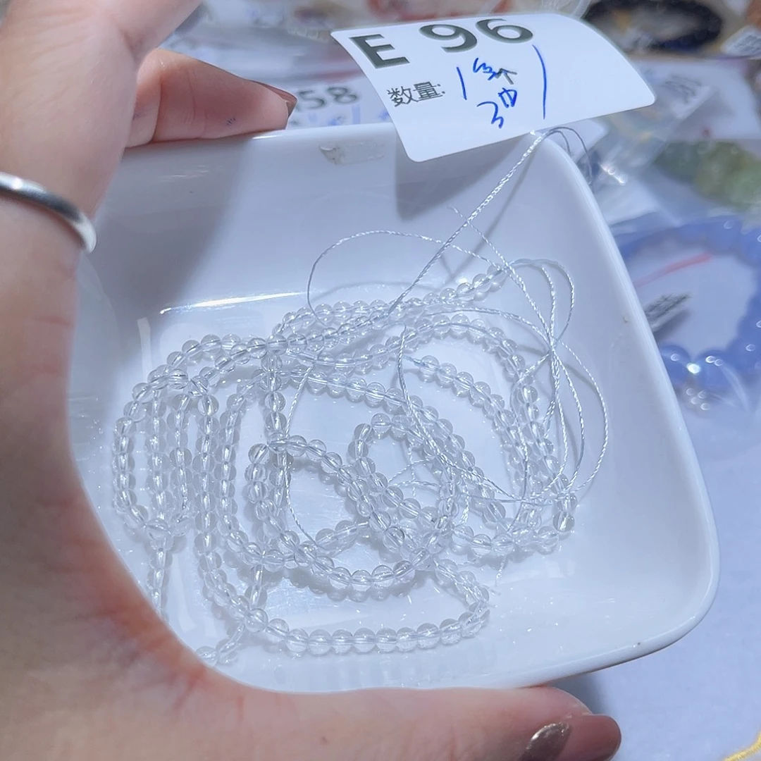珠宝半成品水晶未镶嵌E96。