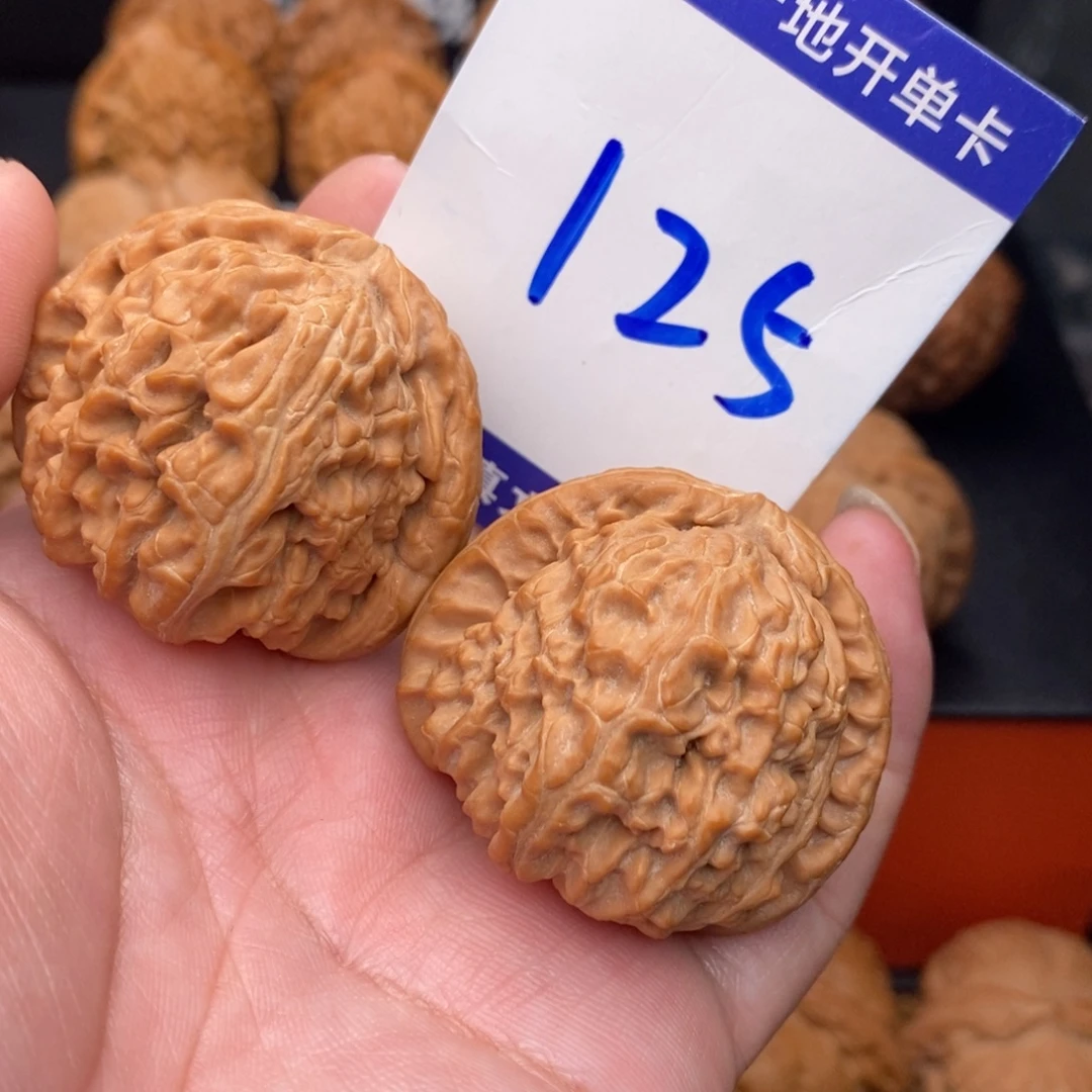 把件文玩核桃白狮子40