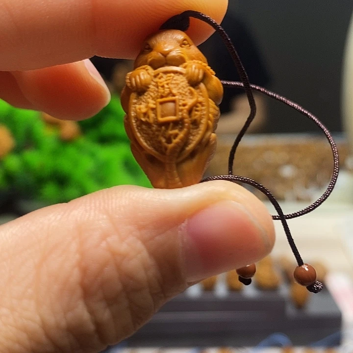 橄榄核吊坠橄榄球赛