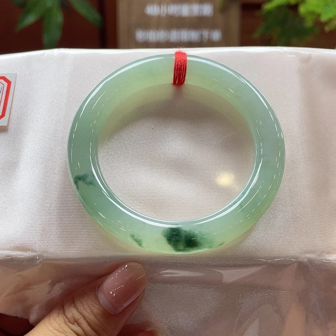翡翠未镶嵌手镯47 号链接