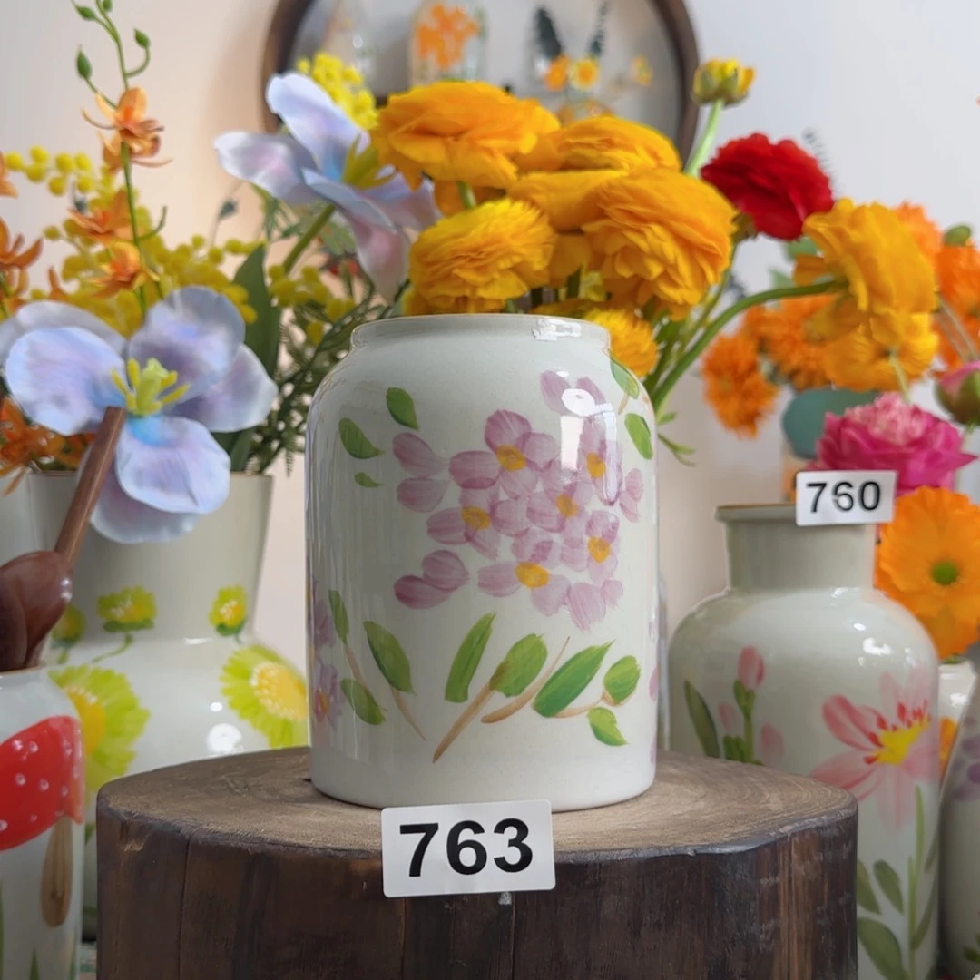 摆件景德镇陶瓷手绘小花瓶摆件无孔