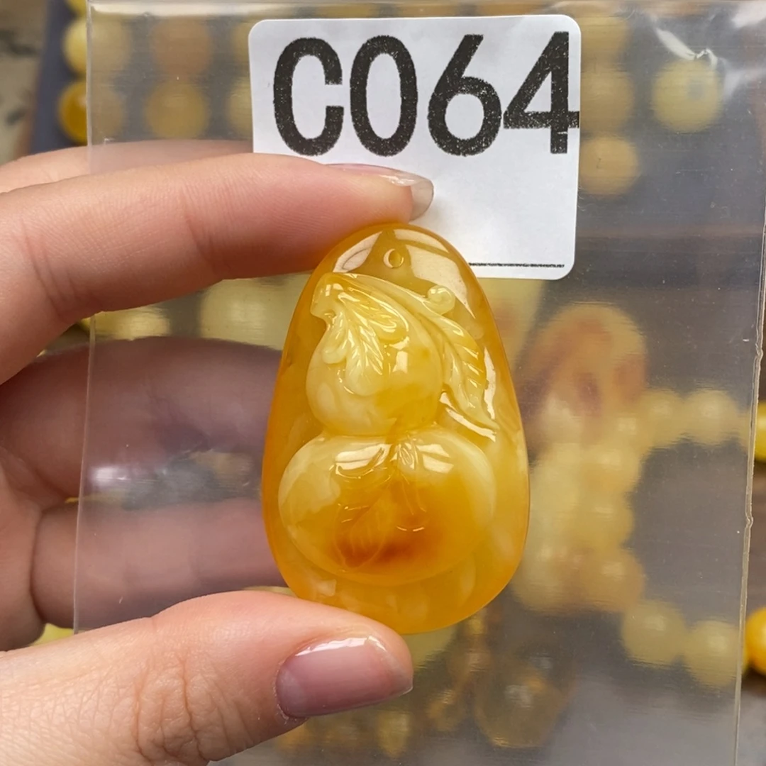 琥珀未镶嵌珠宝奇石