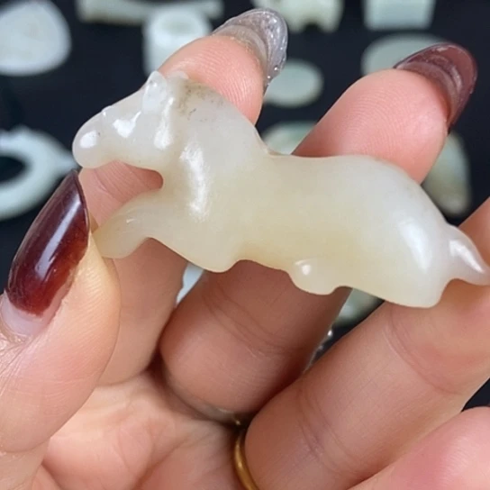 和田玉（糖玉）未镶嵌挂件