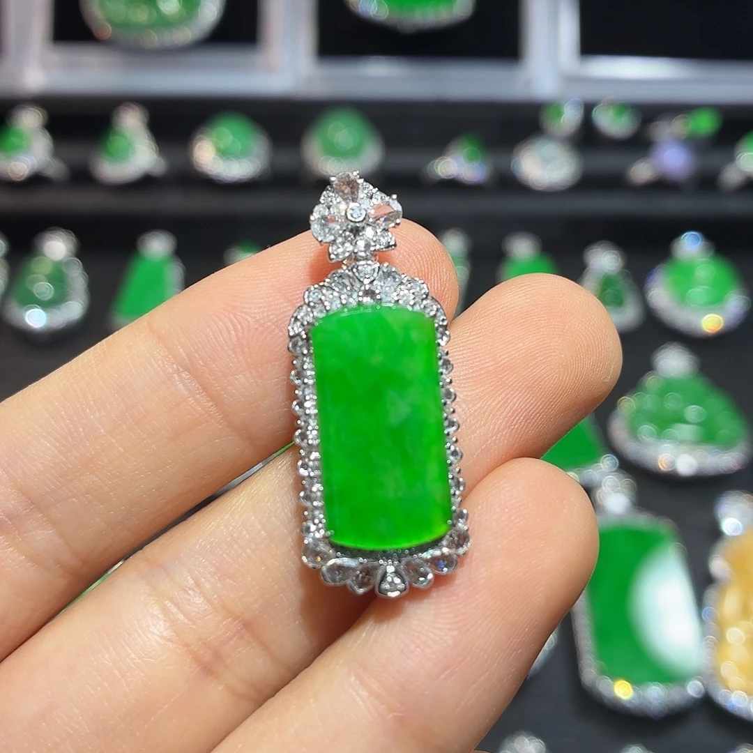 翡翠18K金镶嵌吊坠(不含链)翡翠